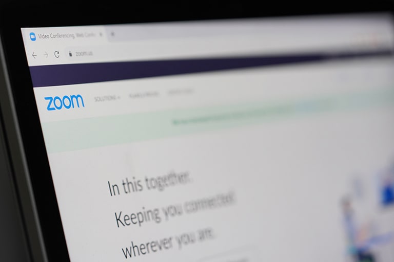 Zoom Meetings(ミーティング)を利用するには?登録の流れ