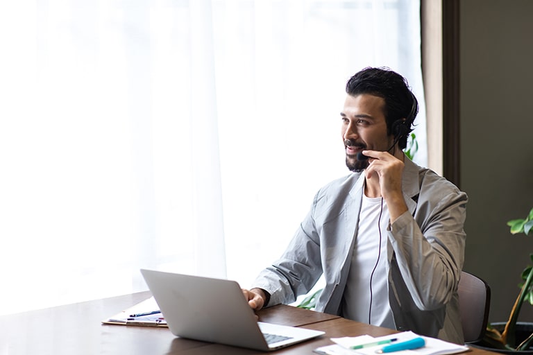 【根本的解決】Zoom会議におけるハウリングやマイクエコーの原因と対策