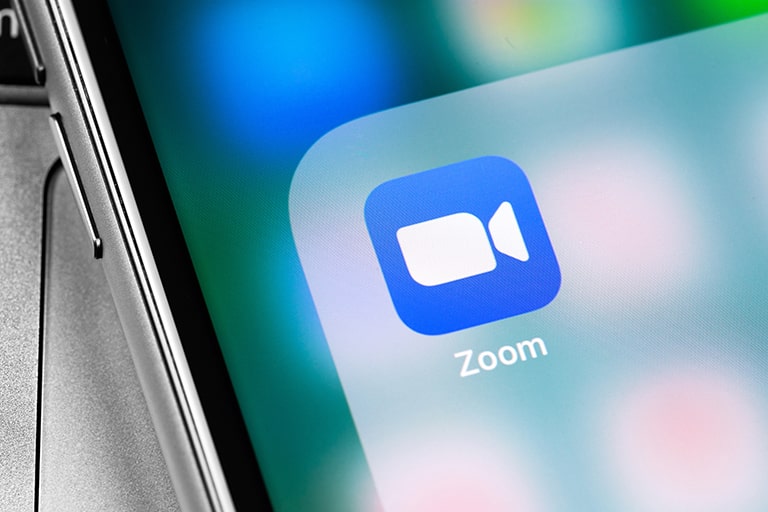 Zoomに必要なもの3:アプリ