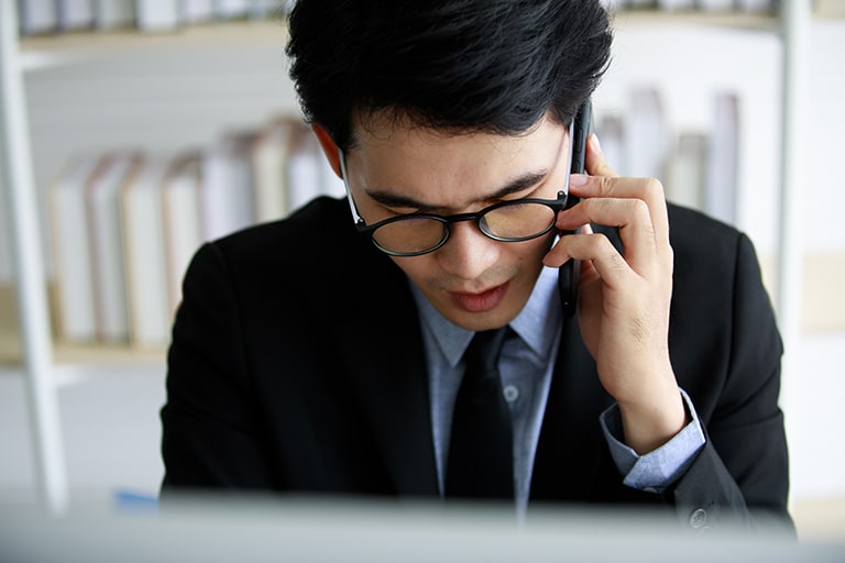 「電話転送ができない!」そんなときの対処方法やおすすめサービスを紹介